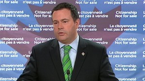 Immigration : nouvelles règles contre les mariages frauduleux